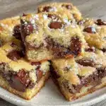 homemade chocolate chip cookie bars - featured image