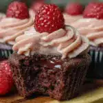 chocolate raspberry cupcakes - featured image